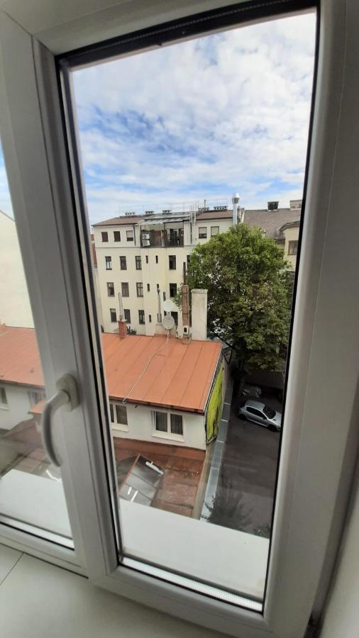 Relax Appartement 10 Minutes To Downtown Вена Экстерьер фото